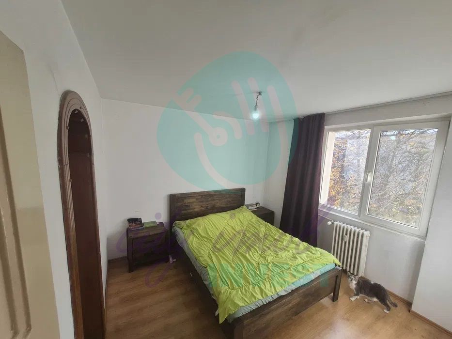 2 camere in BLOC RUSESC - Poză 2