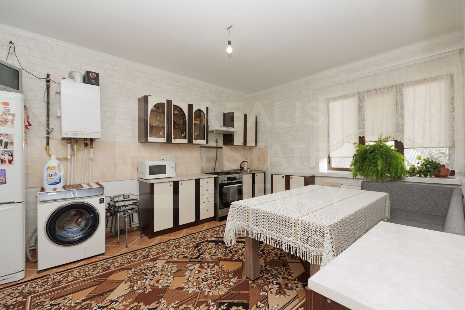 Vânzare, casă individuală, 2 nivele, str. Fructelor, or. Ialoveni. - Poză 10