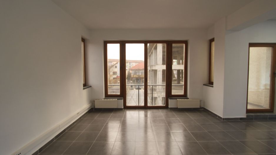 Spatiu birouri E+M - 205mp - zona L. Rebreanu - Poză 17