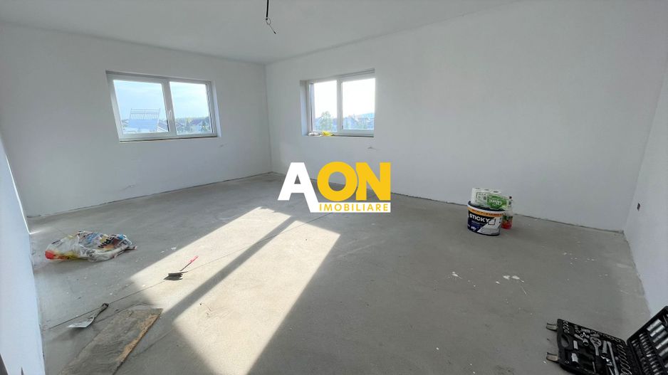 Casa de vanzare, S+P+M, 6 Camere, 2 Bai - Poză 3