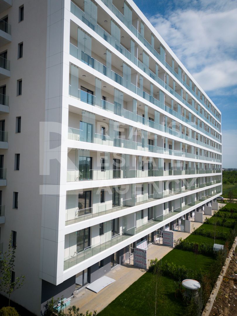 First Estate Pipera - Poză 1