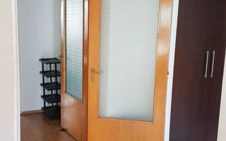 Închiriez apartament 2 camere, Decebal, spațios - Poză 2