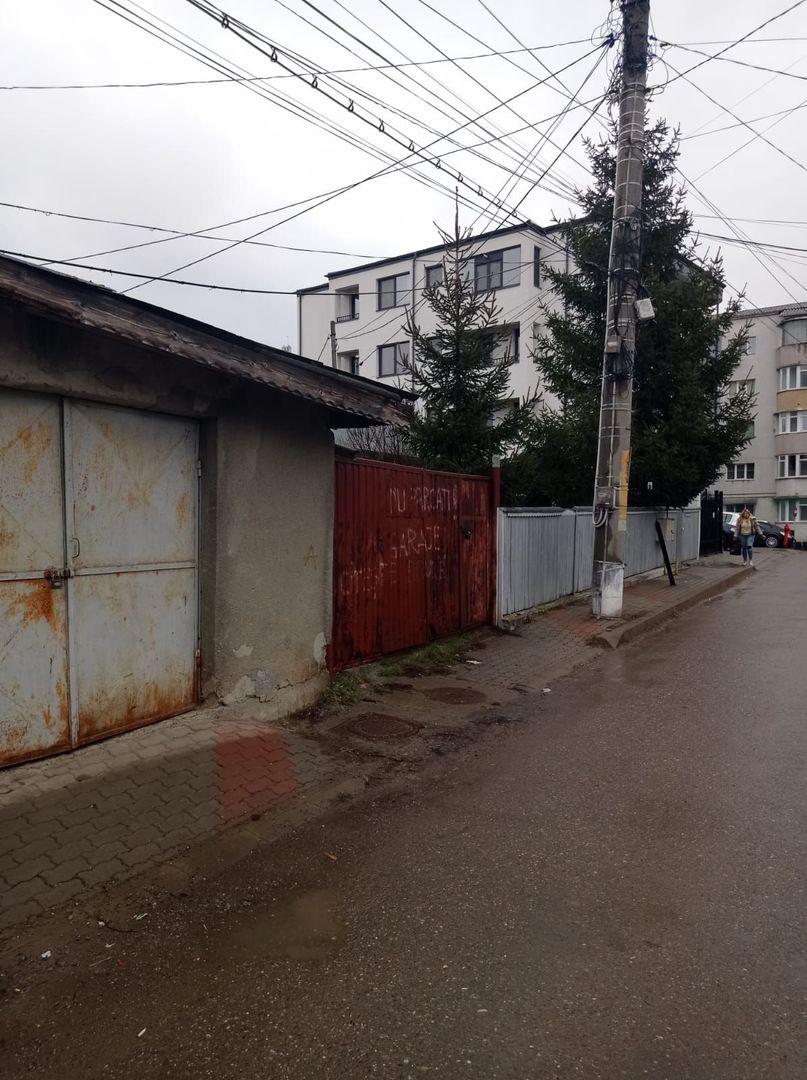 GARAJ cu teren în proprietate, zona TRAIAN; - Poză 1