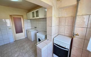 Vand apartament cu 2 camere decomandat in Calea Lipovei - Poză 12