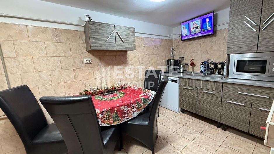 Casa individuala 5 camere plus anexe, zona Girocului - Poză 3