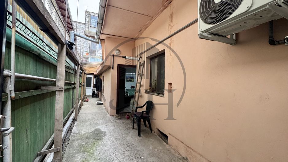 Casa de vanzare Constanta, zona Trocadero - Poză 11