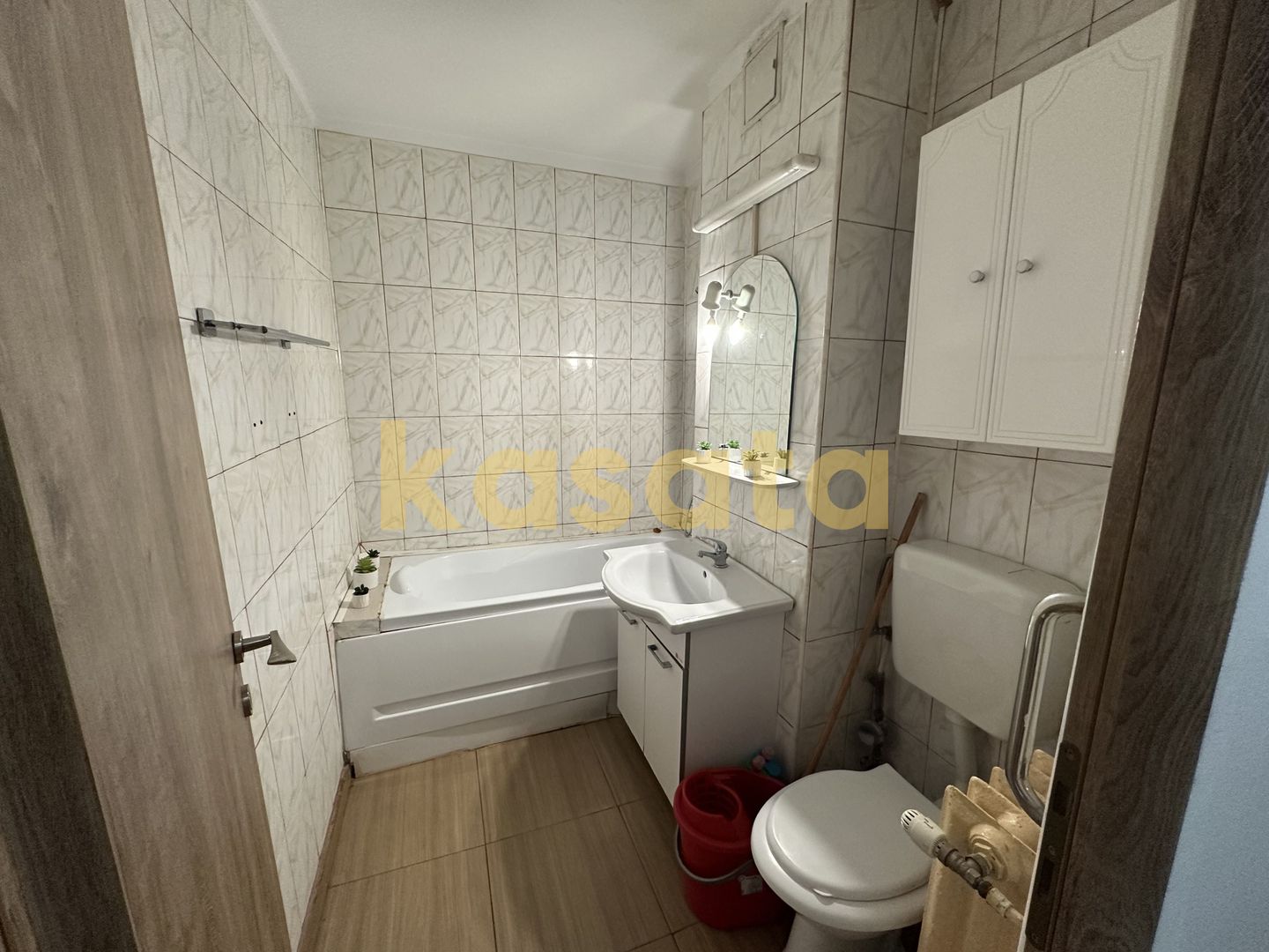 Apartament 2 Camere Vanzare | Metrou Gorjului | Renovat - Poză 16