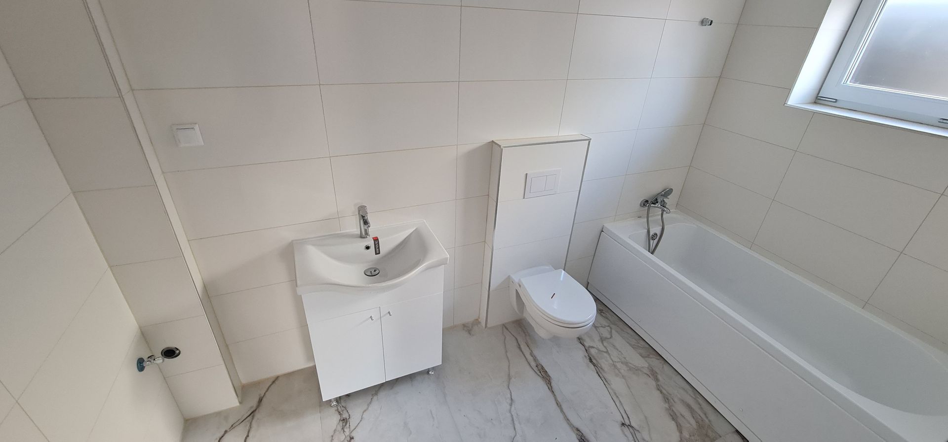 Casa 4 camere finalizata intabulata Cartier Izvor Tarlungeni - Poză 8