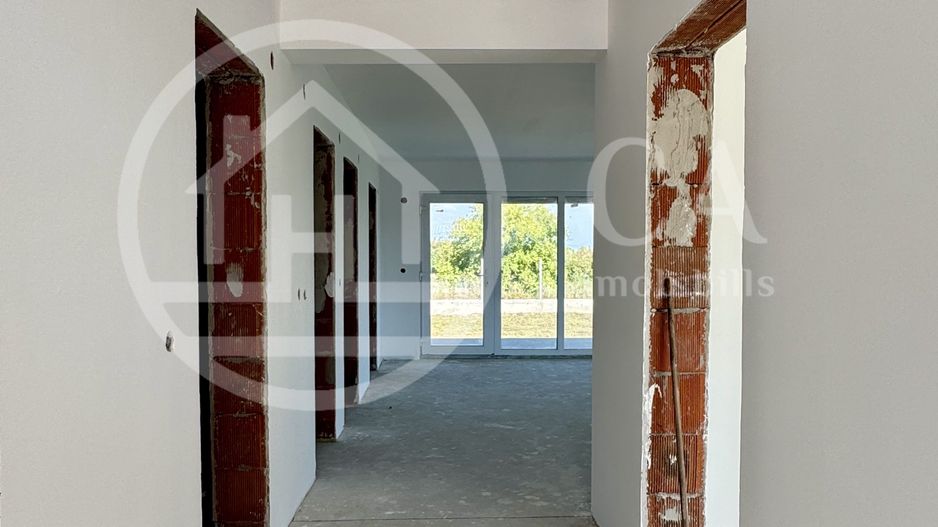 Casă cu 4 camere de vânzare in zona Podgoria, Oradea - Poză 9