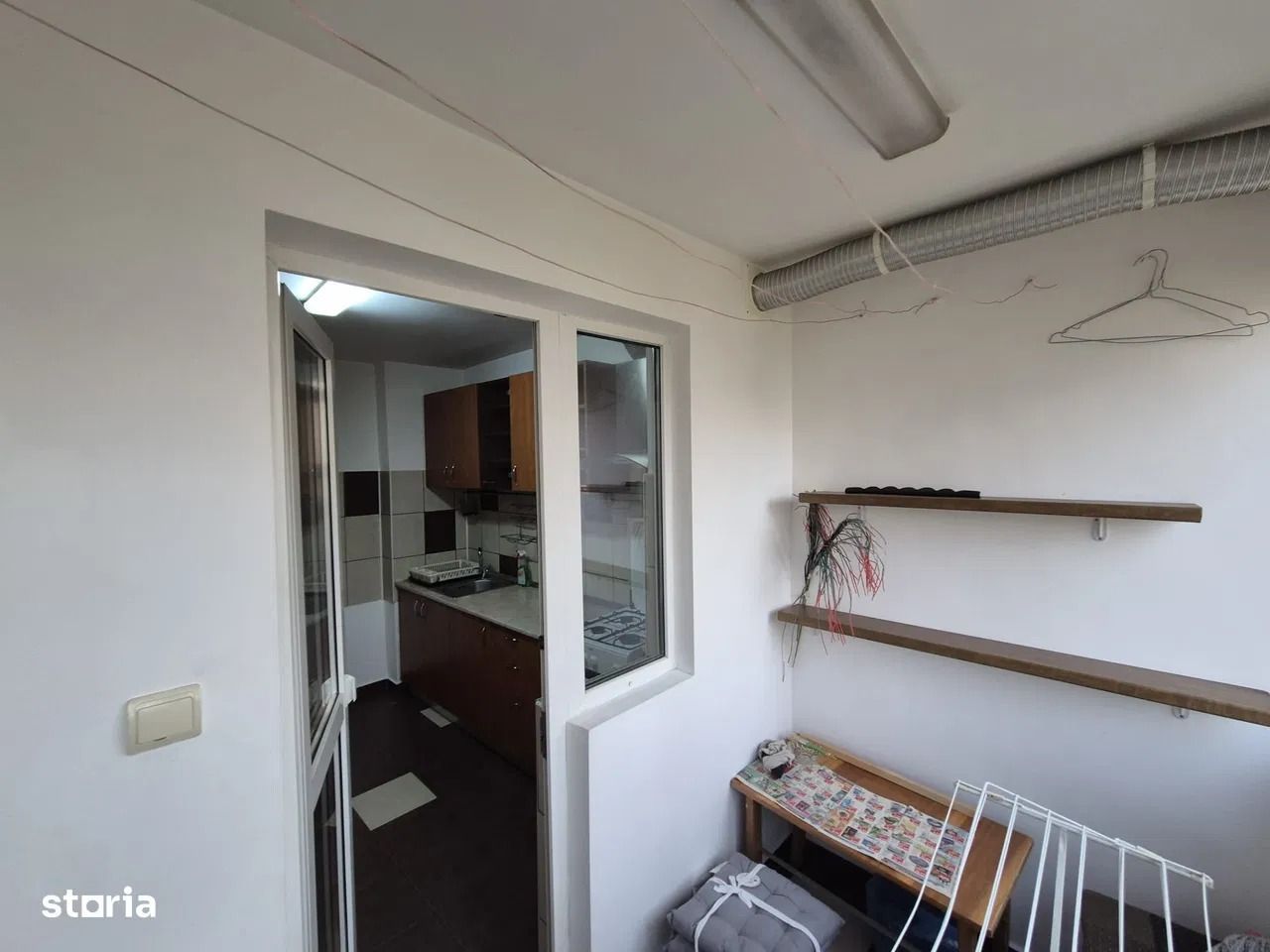 AP. 3 CAMERE CRANGASI, BUCATARIE INCHISA, 83 MP UTILI, CURAT, LIBER - Poză 14