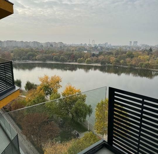 Pers fizică - Apartament de vis cu 3 camere şi vedere superba spre lac! - Poză 1