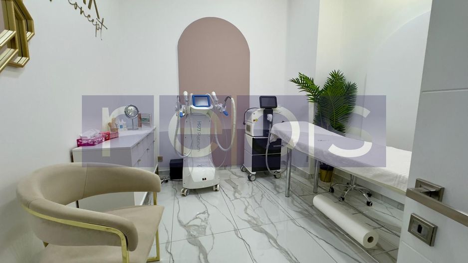 INCHIRIERE SALON INFRUMUSETARE | PIATA VICTORIEI - Poză 3