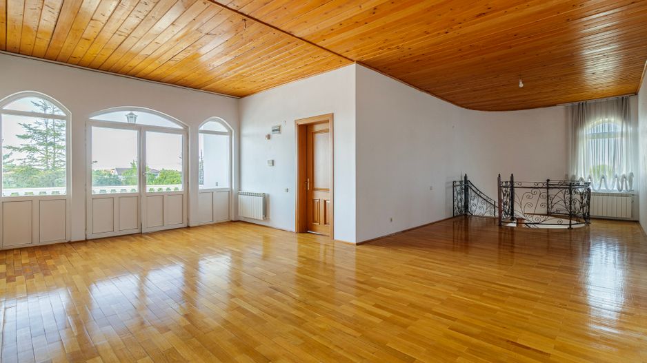 Domeniu privat 5.000 mp, cu reședință de 625 mp și piscină, Corbeanca - Poză 7