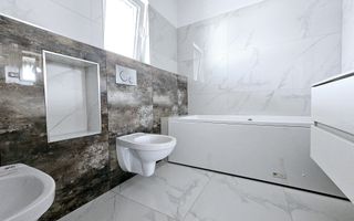 Casa insiruita de vanzare, Cetate - Poză 9