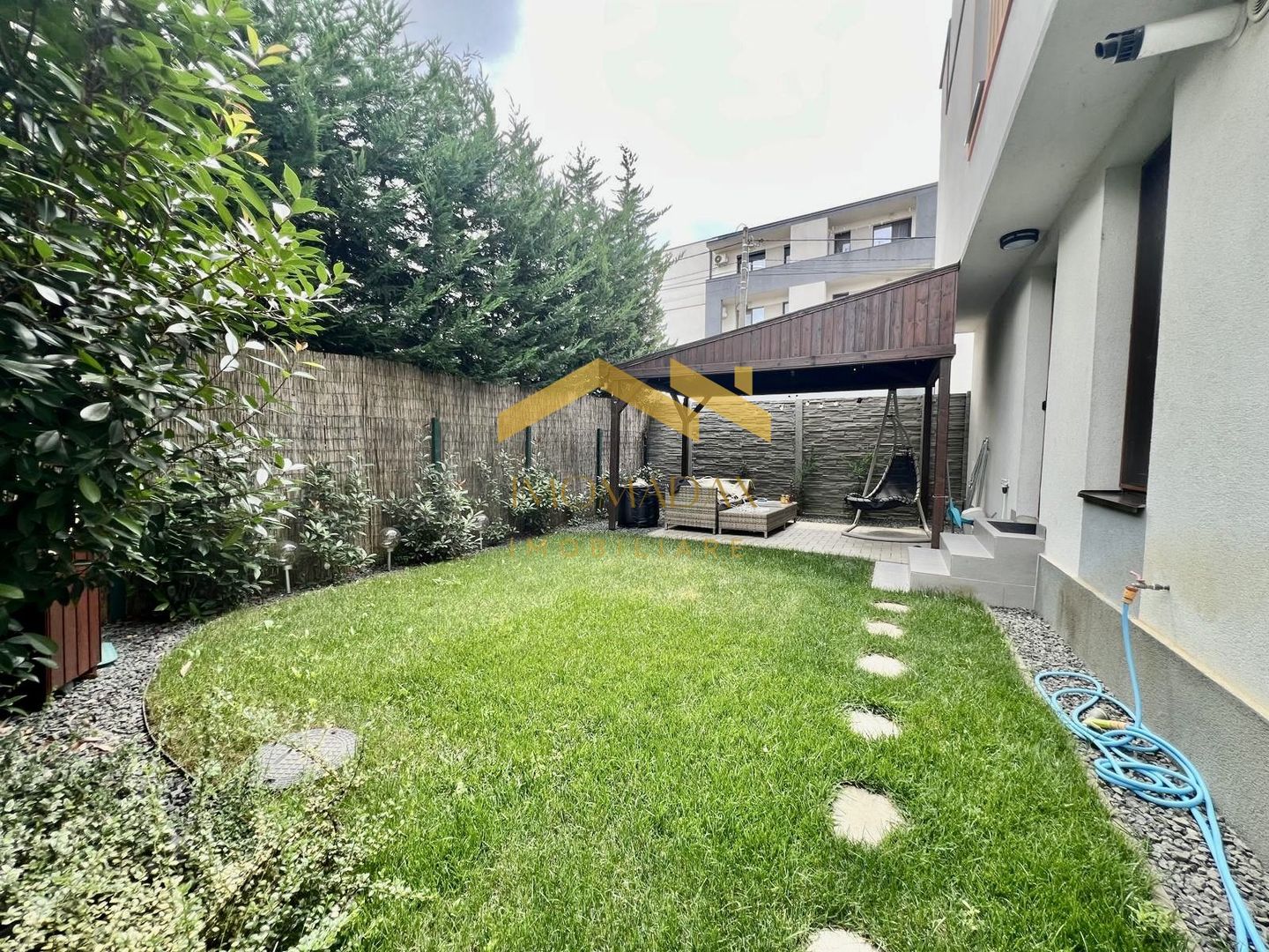 Braytim-2 Camere-Curte proprie - Poză 3