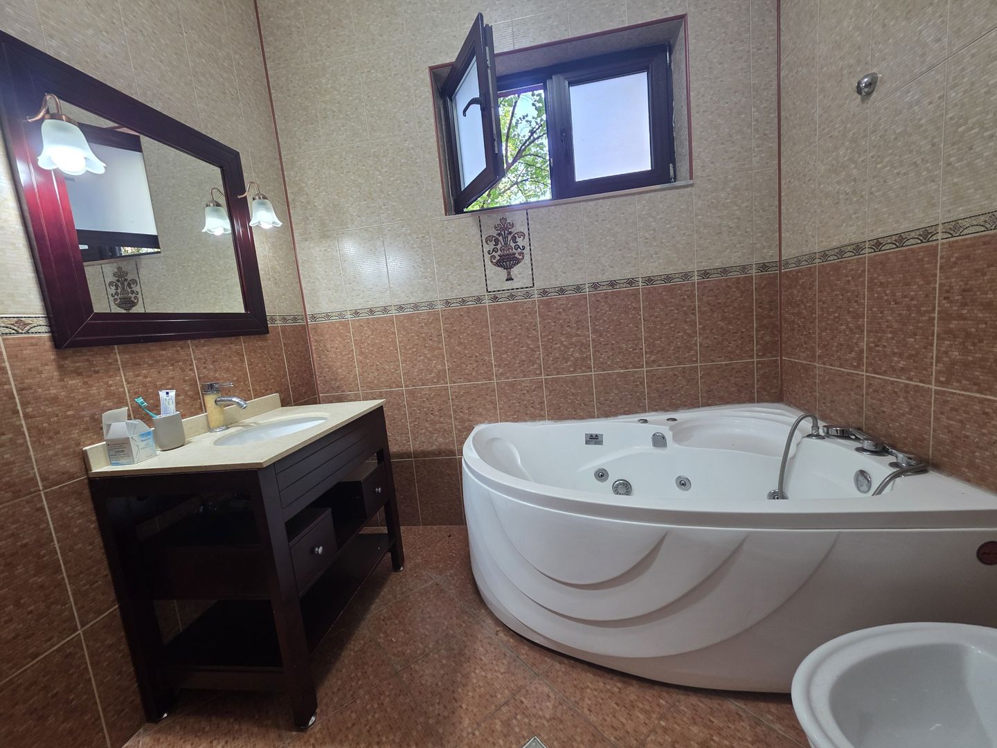 Apartament 3 camere de inchirat Rond OMV Pipera Nou curte 45M - Poză 19
