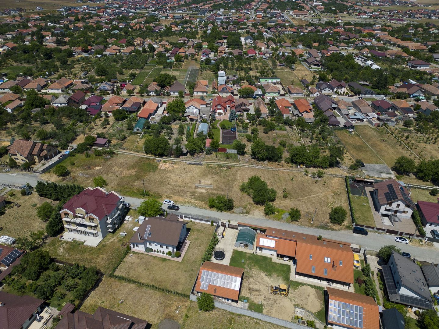 Loc de casă în Sânleani 412mp - Poză 13