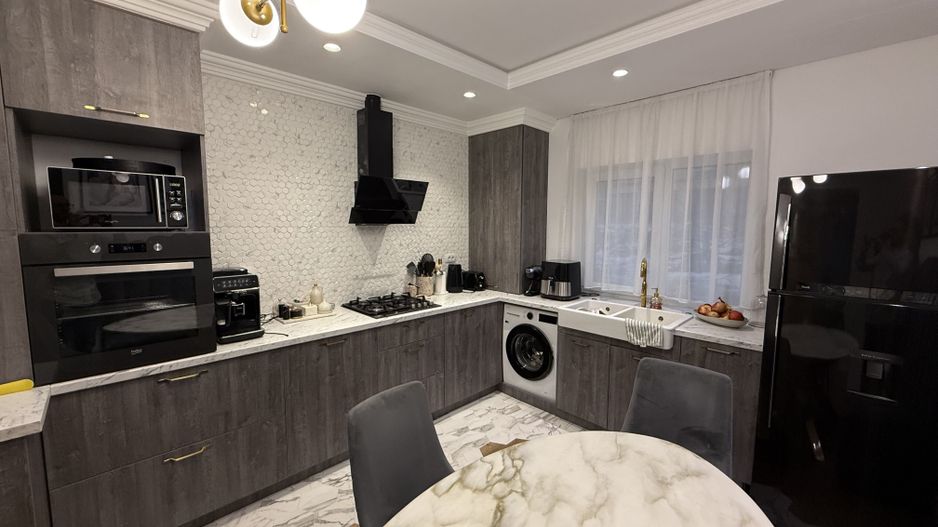 Apartament 3 camere de vânzare | Burdujeni | Complet Mobilat - Poză 3