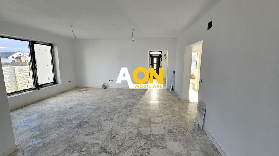 Casa individuala de vanzare, 4 camere, 2 bai, 448mp teren - Poză 3