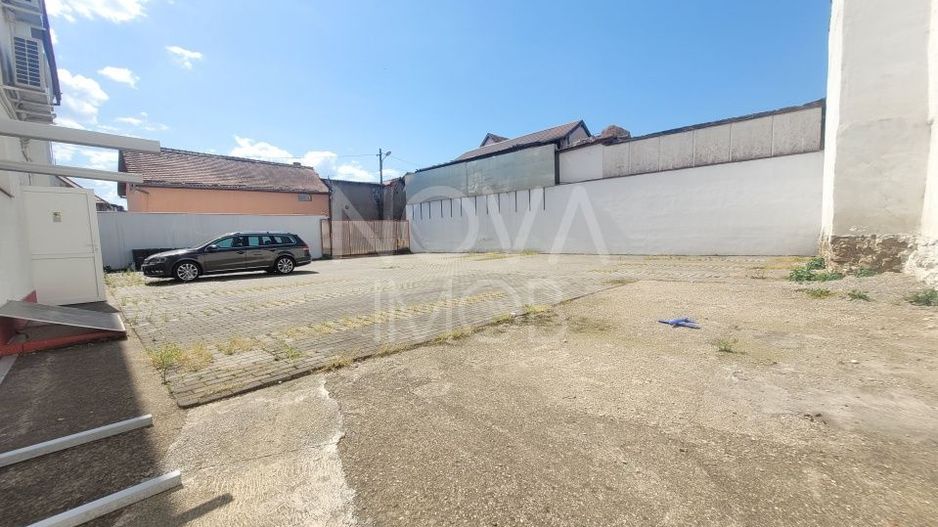 Spatiu comercial de inchiriat 875mp - Piata Cluj - Poză 4