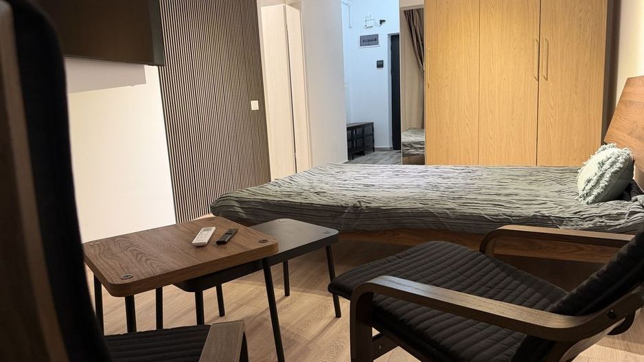 GARSONIERA - APARATORII PATRIEI, PARCARE, PRIMA INCHIRIERE, METROU - Poză 2