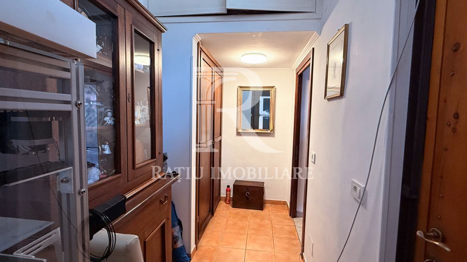 Casă cu 4 Camere de Vânzare | Decebal | Oradea - Poză 6