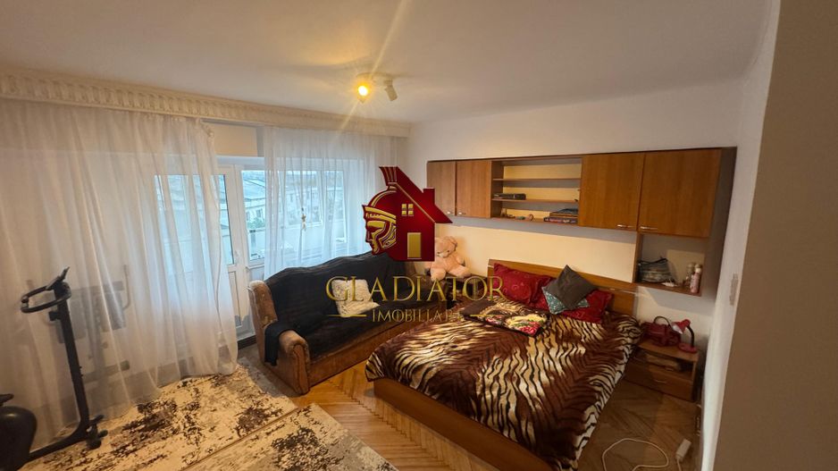 Apartament mare cu 1 camera Nicolina Cug - 300 E/LUNA, disponibil - Poză 4