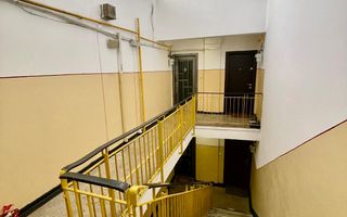 Apartament 2 Camere Decomandat Nicolina 53 Mp Bloc 1988 - Poză 11