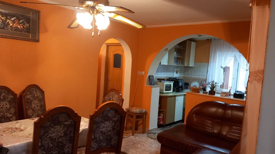 Ag EUROPA vinde casa NOUA individuala în Madaras 4 cam 7 ari 175mp. - Poză 2