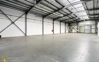 Hala industrială de vânzare, 853 mp – Acces A1, zona logistică Arad