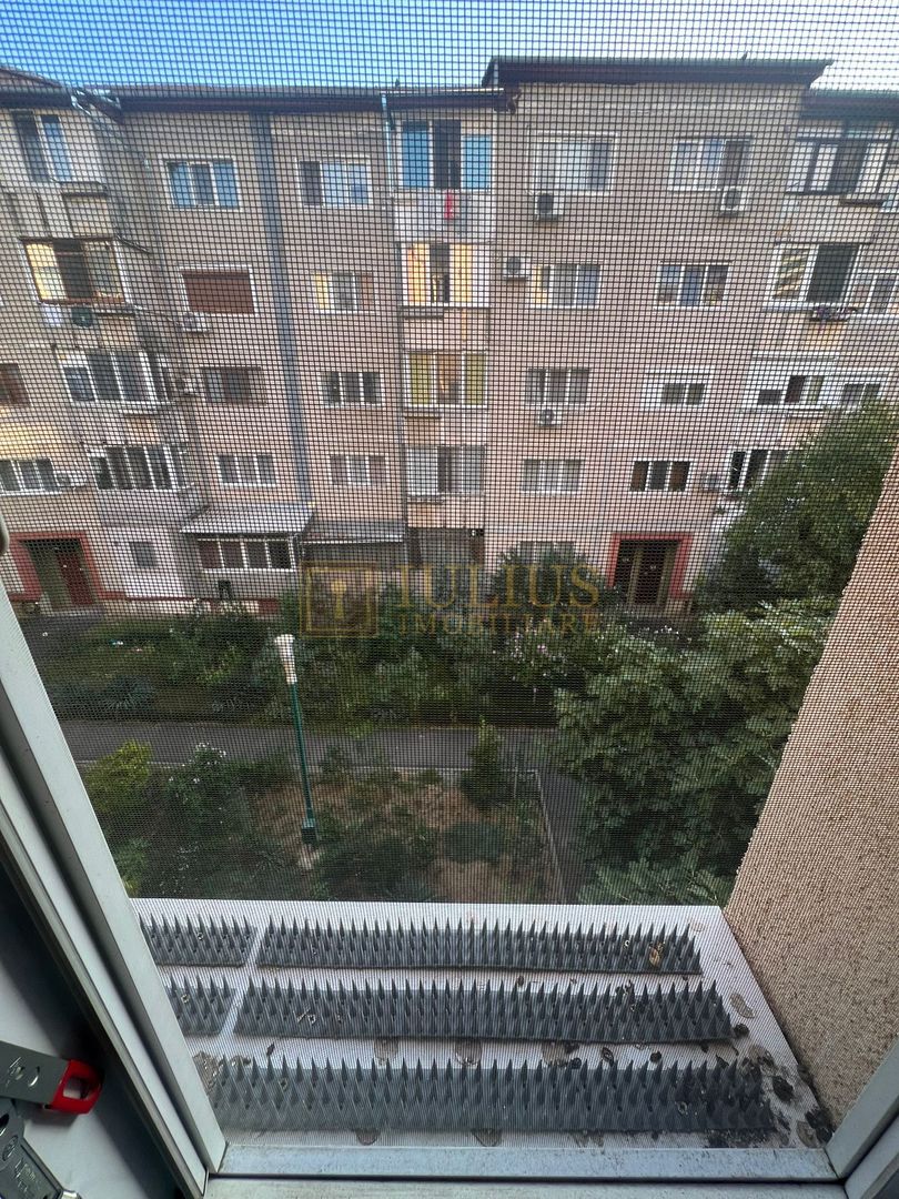 Soarelui, langa Parcul Padurice; centrala proprie, 2 bai. - Poză 23