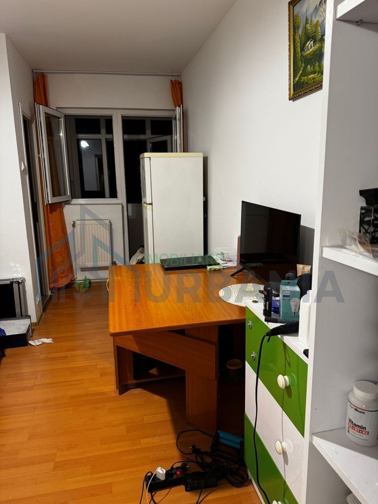 Garsonieră de închiriat, zona Tudor Vladimirescu, bloc Q1, etaj 2 - Poză 1