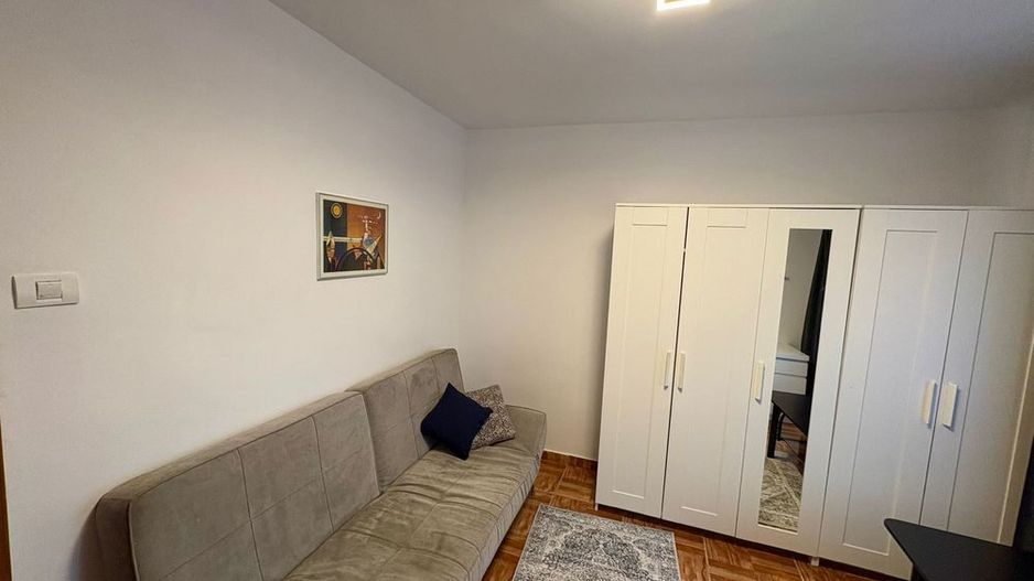 3 camere modern, proaspăt renovat, stradal Calea Vitan - Poză 2