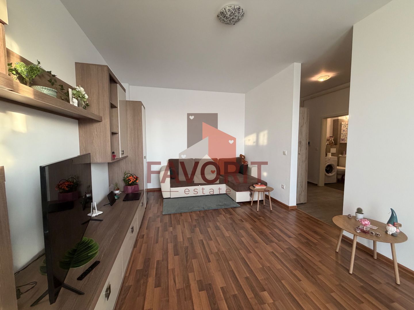 Mobilat si utilat. Zona Decathlon. Loc de parcare - Poză 2