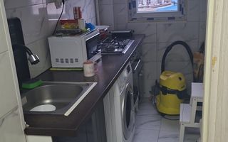 VANZARE 2 CAMERE | 40 MP | ETAJ 5 | DECOMANDAT | ZONA TEIUL DOAMNEI - Poză 3