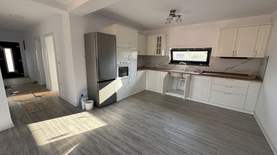 Casa Individuala Becicherecu Mic,Parter,3 Camere,Terasa Acoperita - Poză 9