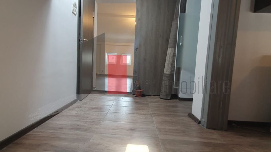 Mansarda 2 camere Foisorul de Foc - Poză 5