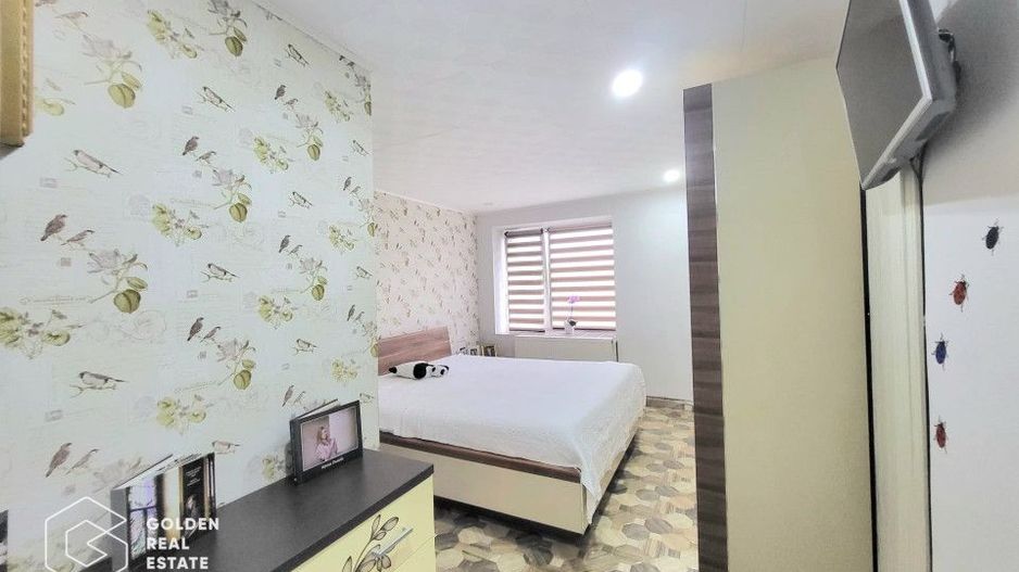 Casa P+M în Curtici, 1080 mp teren, 8 camere - Poză 6