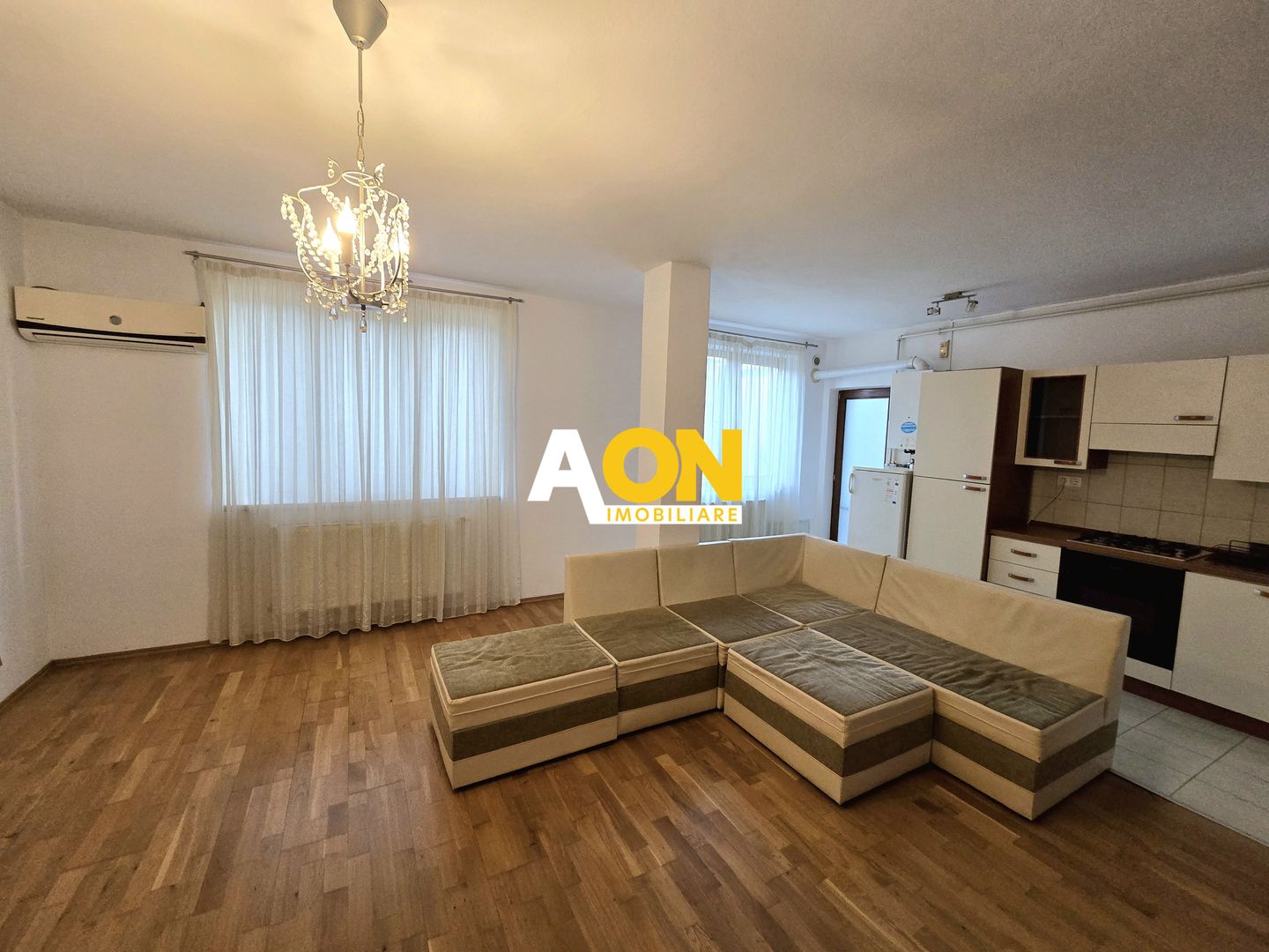 Apartament 2 Camere, Bloc Nou, Zona Piață - Cetate - Poză 2