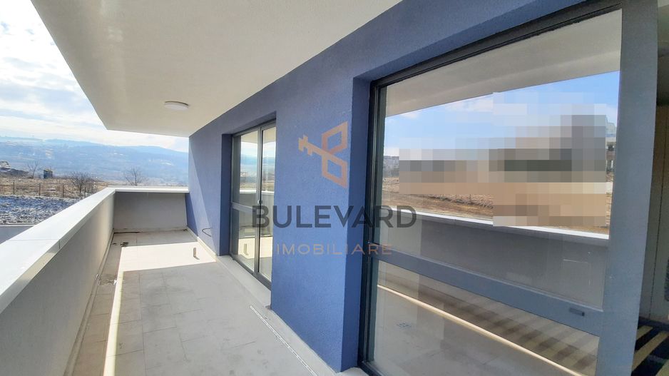 Apartament ultrafinisat de 80 mp + terase 32 mp, parcare subterana! - Poză 4