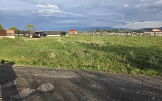Teren intravilan de vanzare aflat in Zona Aerodrom Magura(Casa de Apa) - Poză 1