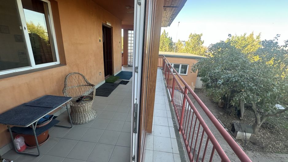 PANTELIMON, APARTAMENT-VILA 1E+M 230 MP, CURTE 516 MP! - Poză 11