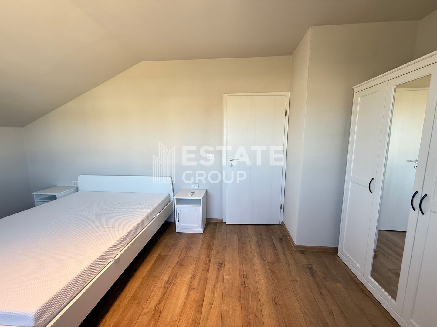 Duplex Mosnita Noua, mobilat si utilat - Poză 6