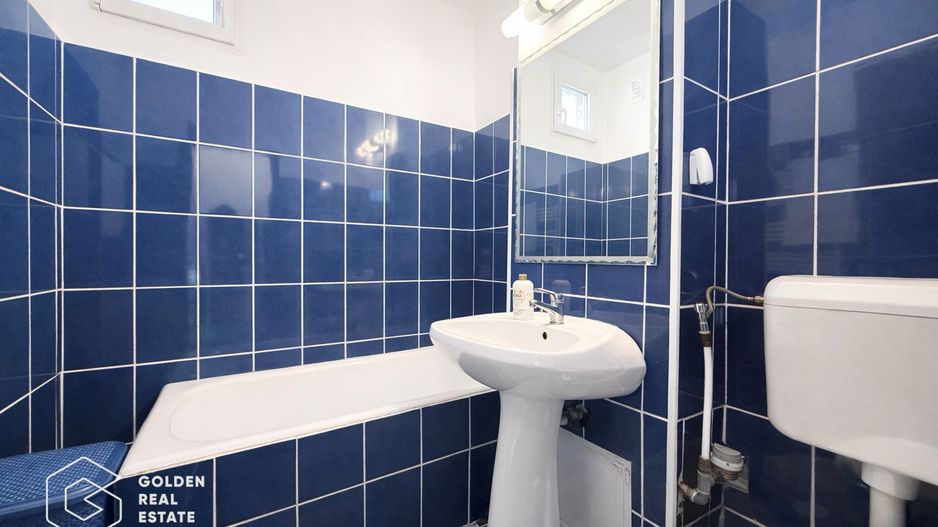 Apartament cu 4 camere, zona Micalaca, etaj 3, decomandat - Poză 7