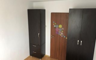 3 camere | recent renovat | zona excelenta | boxa la subsol | mobilat si utilat - Poză 3