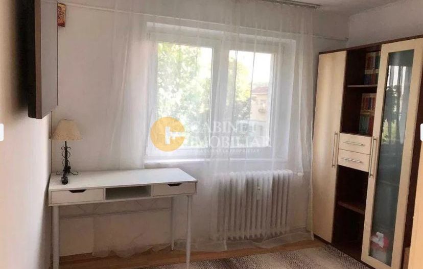 Apartament 3 camere zona Alexandru cel Bun - Poză 2