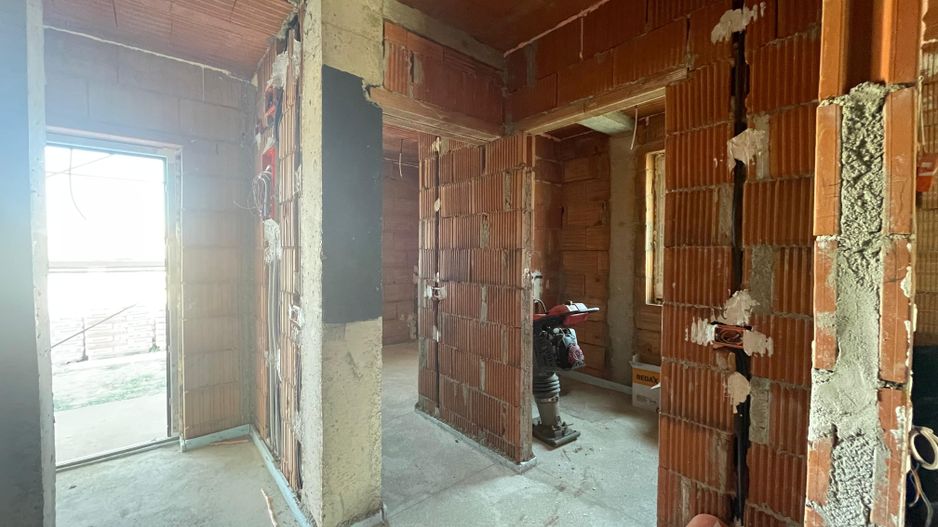 Duplex cu 4 camere- Super Poziție - Moșnița Nouă - Poză 7