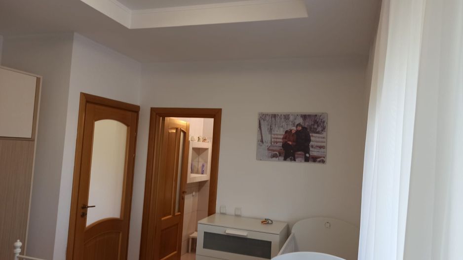 vila triplex,deosebita,mob-util partial/complet/Frumusani-Calarasi - Poză 54