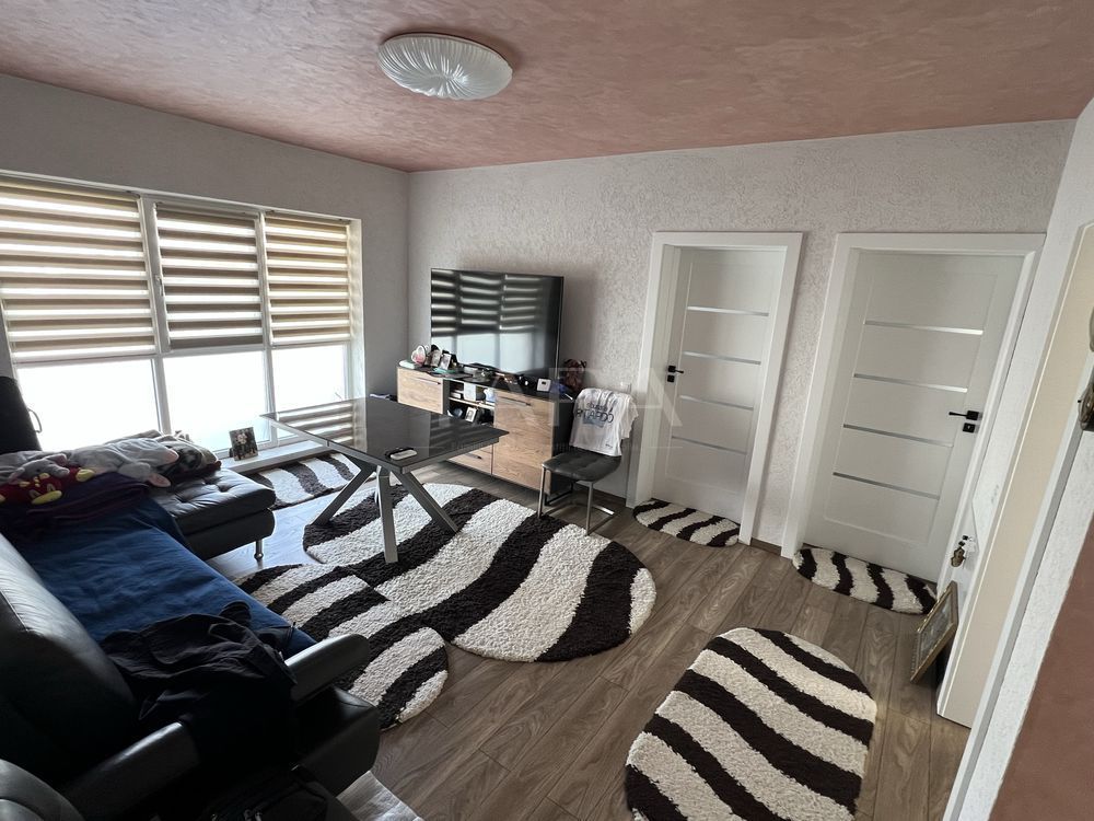 Apartament cu 3 camere și grădină generoasă în Apahida - Poză 1