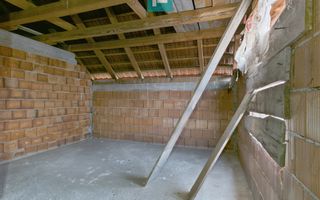 Proprietate impresionantă între Curtici și Macea - Poză 21